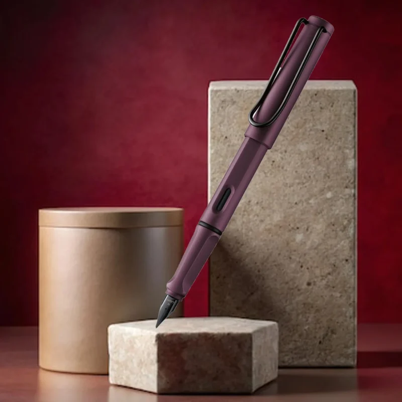 Lamy Safari Scarlet – Fountain Pen Special Edition